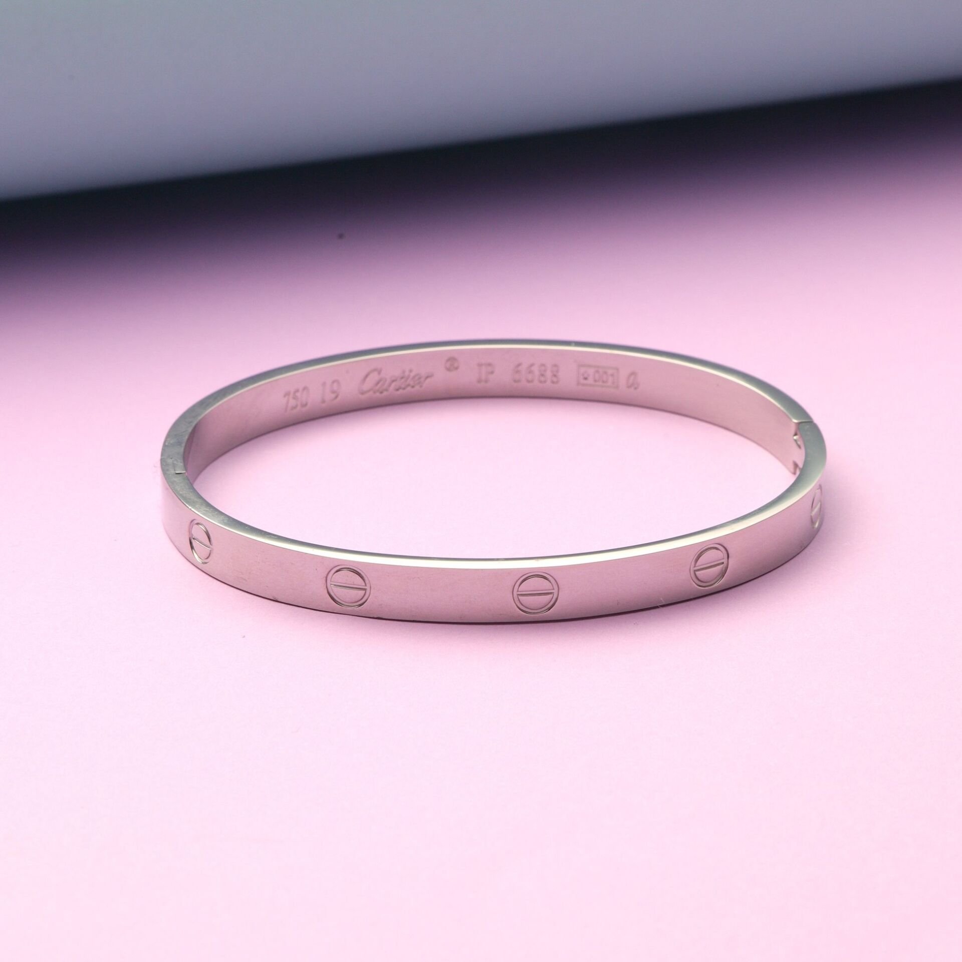 Cartier Kelepçe Sade (Elips) İç Çap 6cmSilver